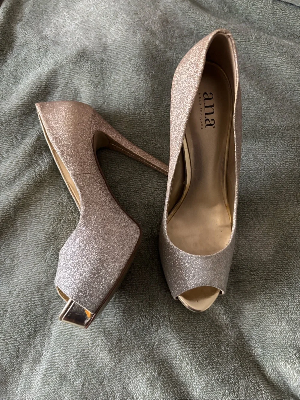 a.n.a Glitter Peep-Toe Heels in Rose Gold Tone